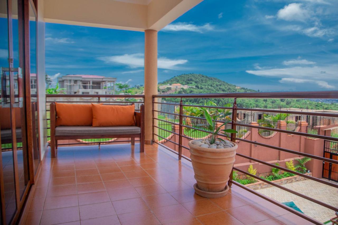 Savannah Suites Lubowa Εξωτερικό φωτογραφία